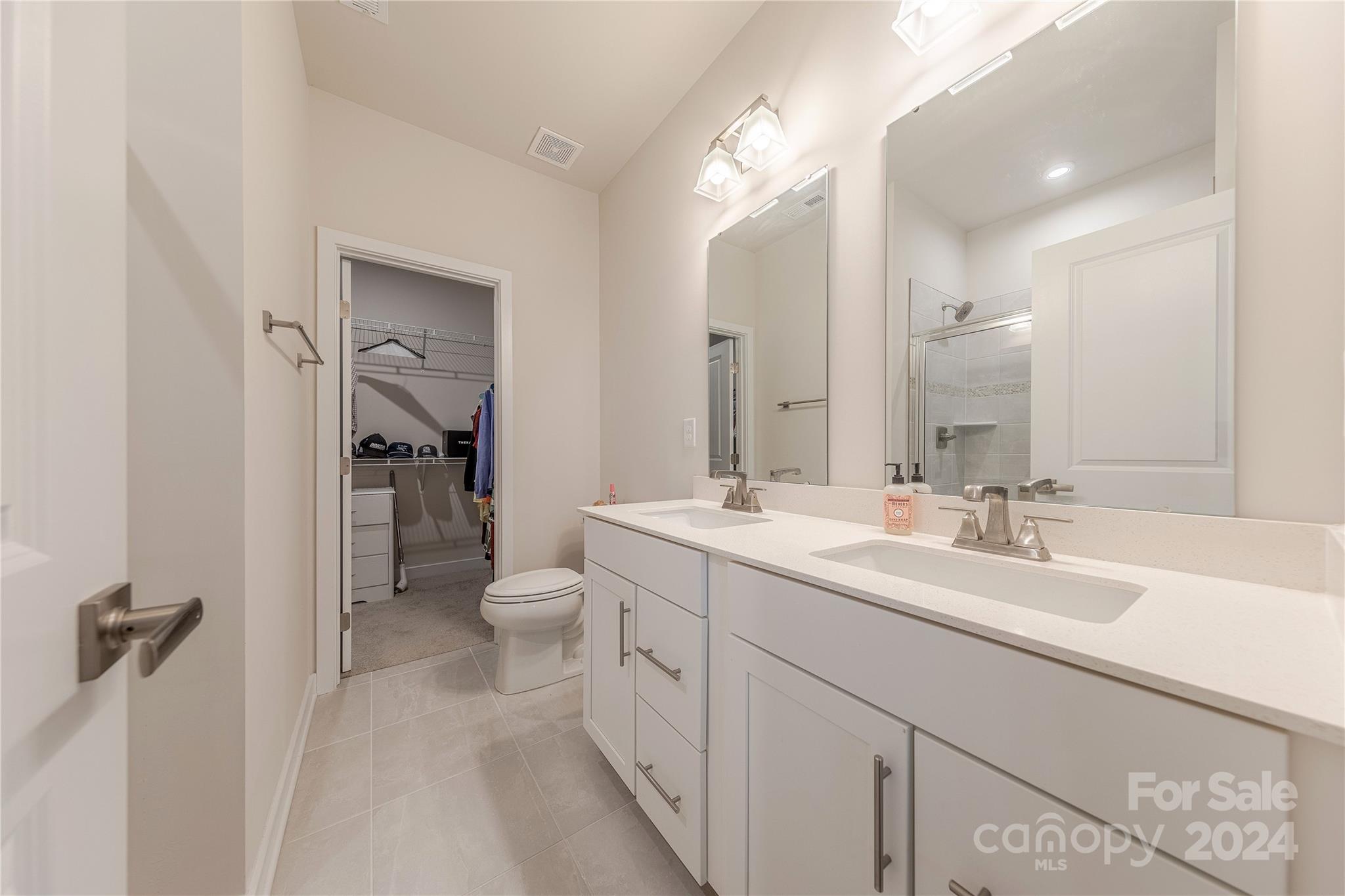 Anderson Townhomes - Residential