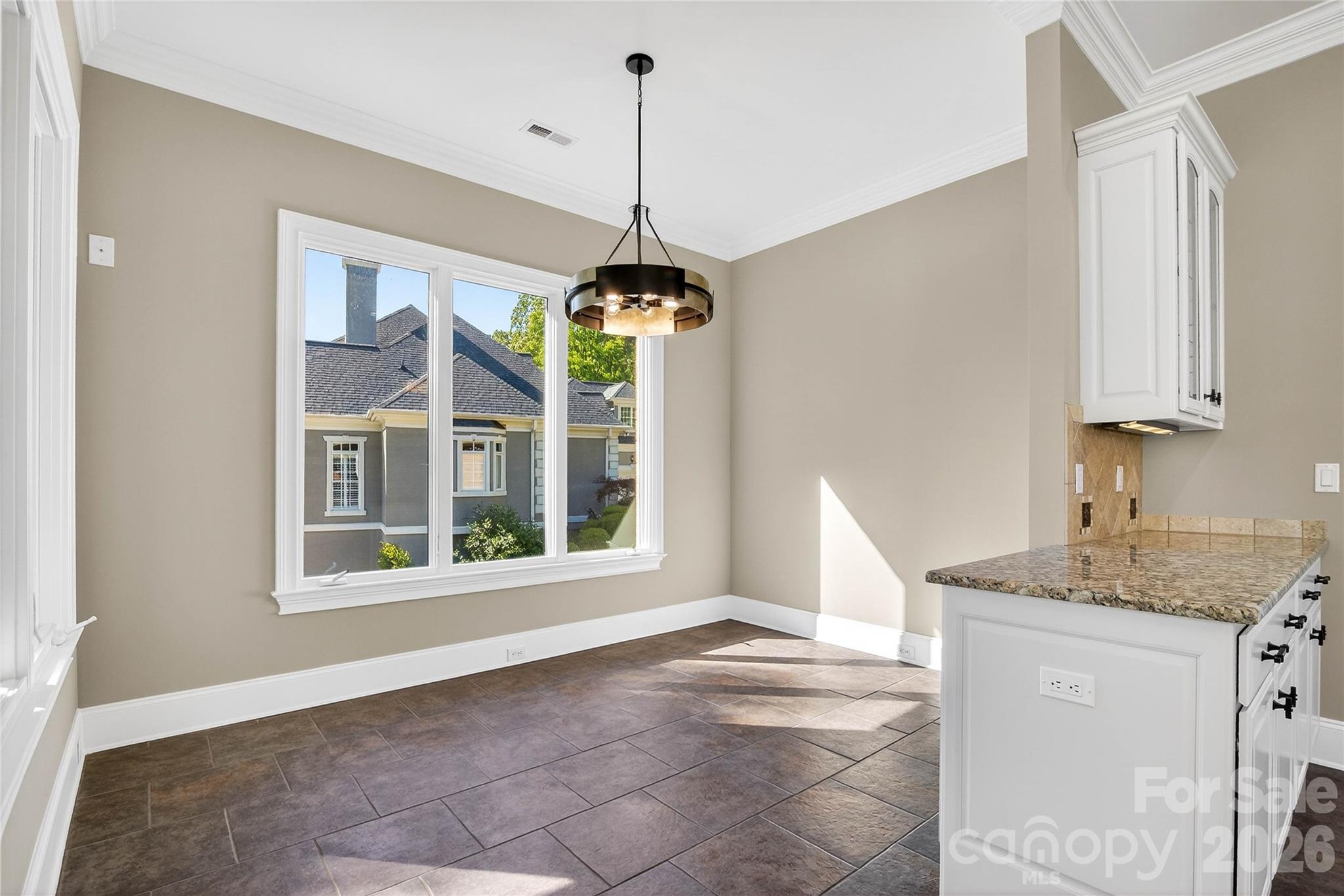 Pinnacle Shores - Residential