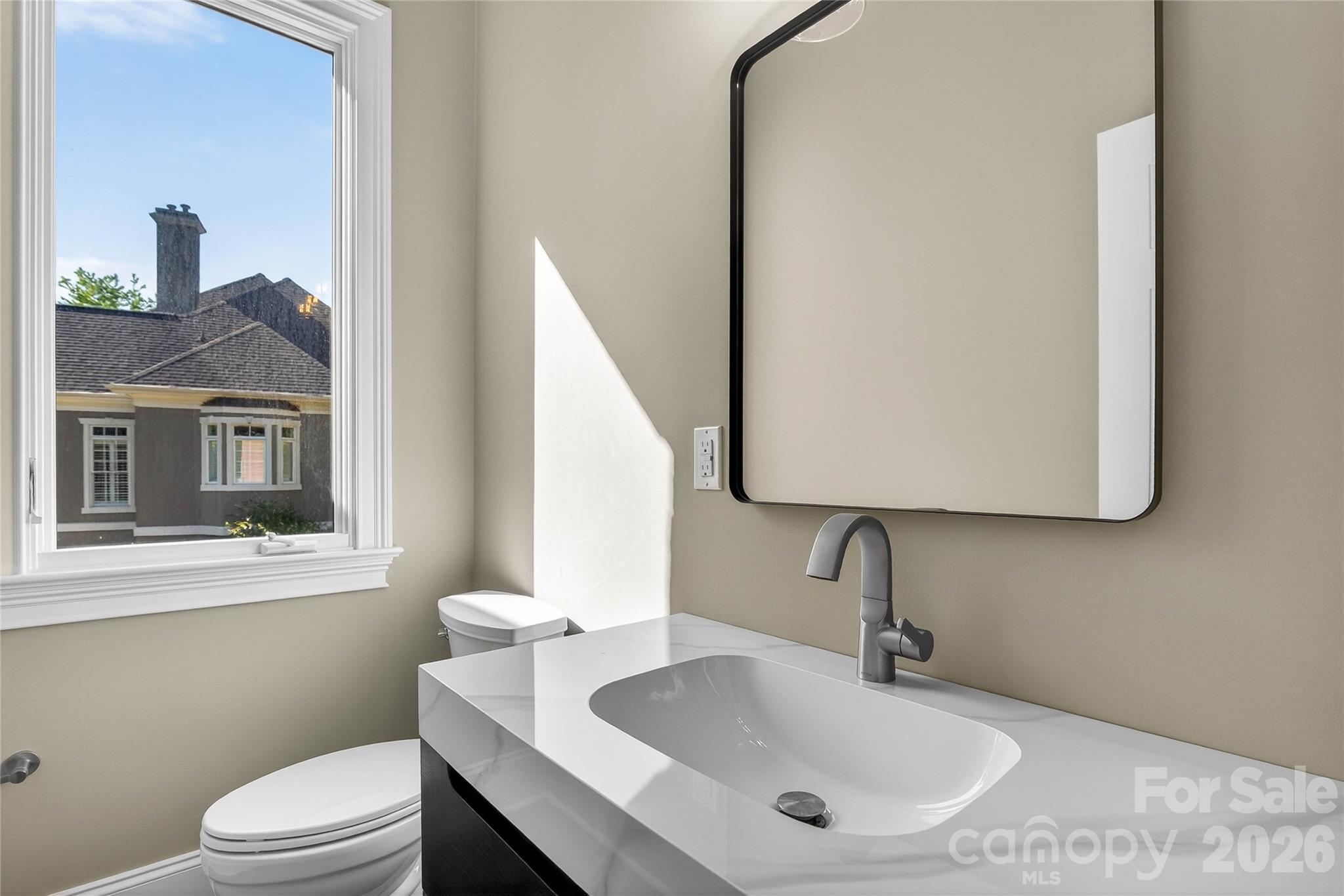 Pinnacle Shores - Residential