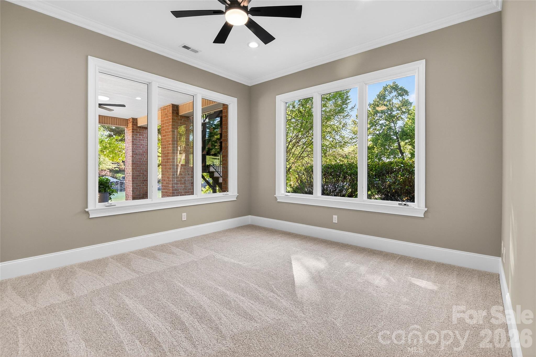 Pinnacle Shores - Residential