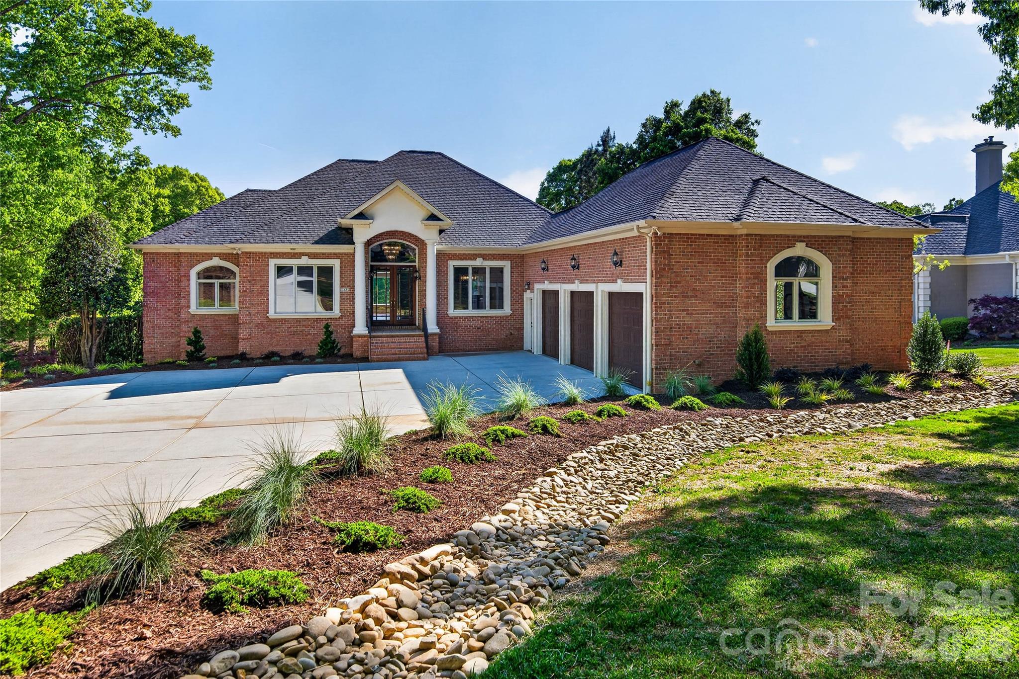 Pinnacle Shores - Residential