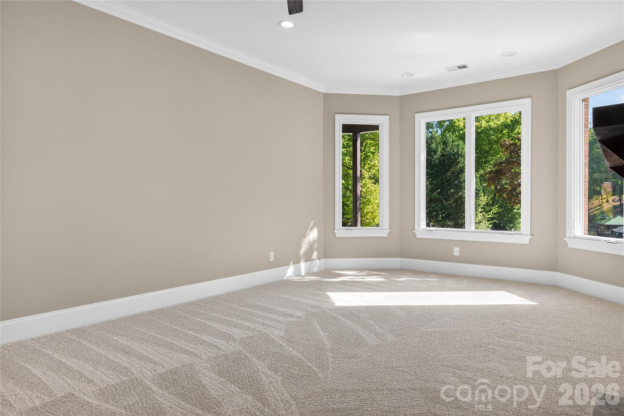 Pinnacle Shores - Residential