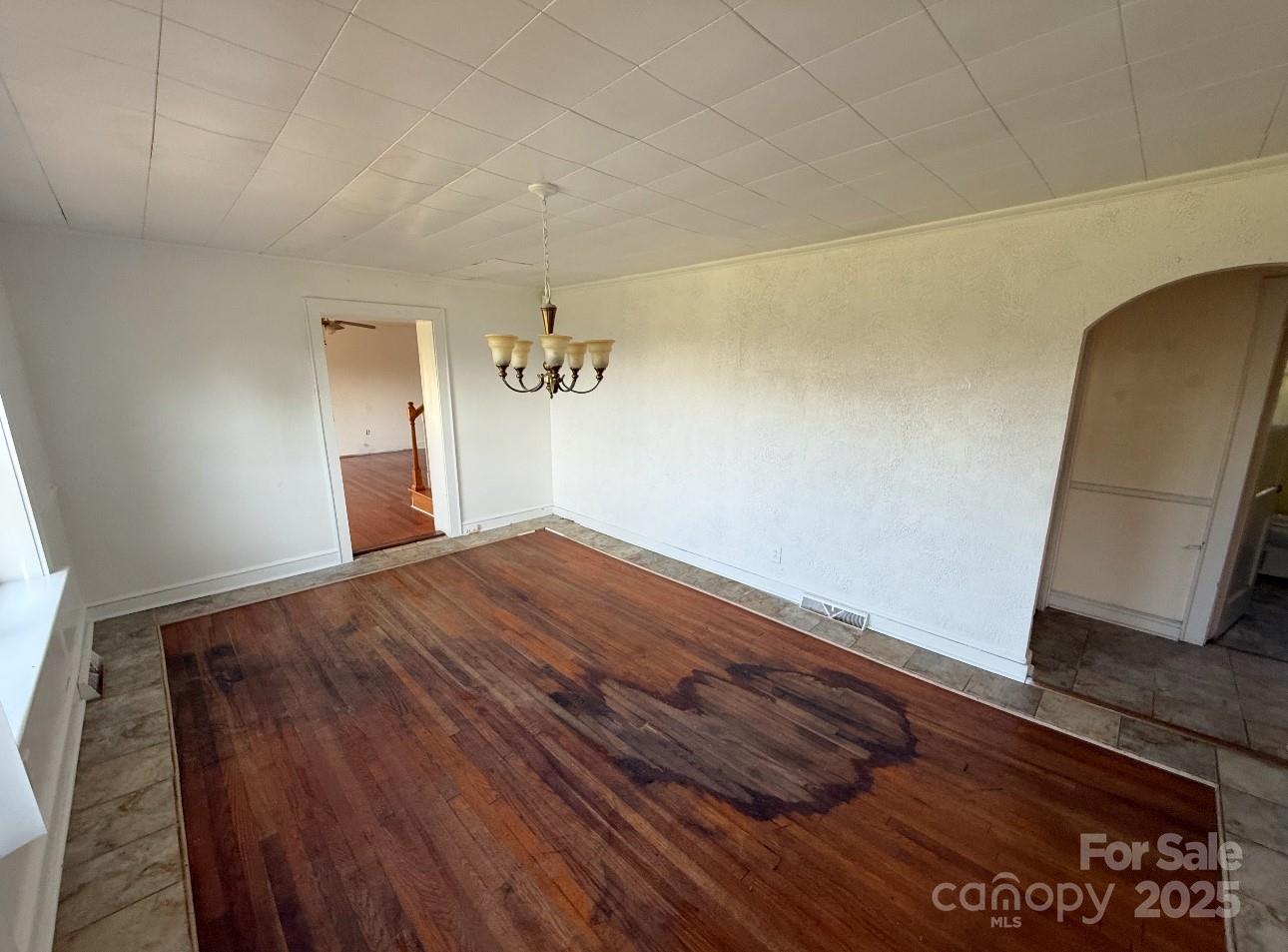 1088 Ramie Mitchell Road