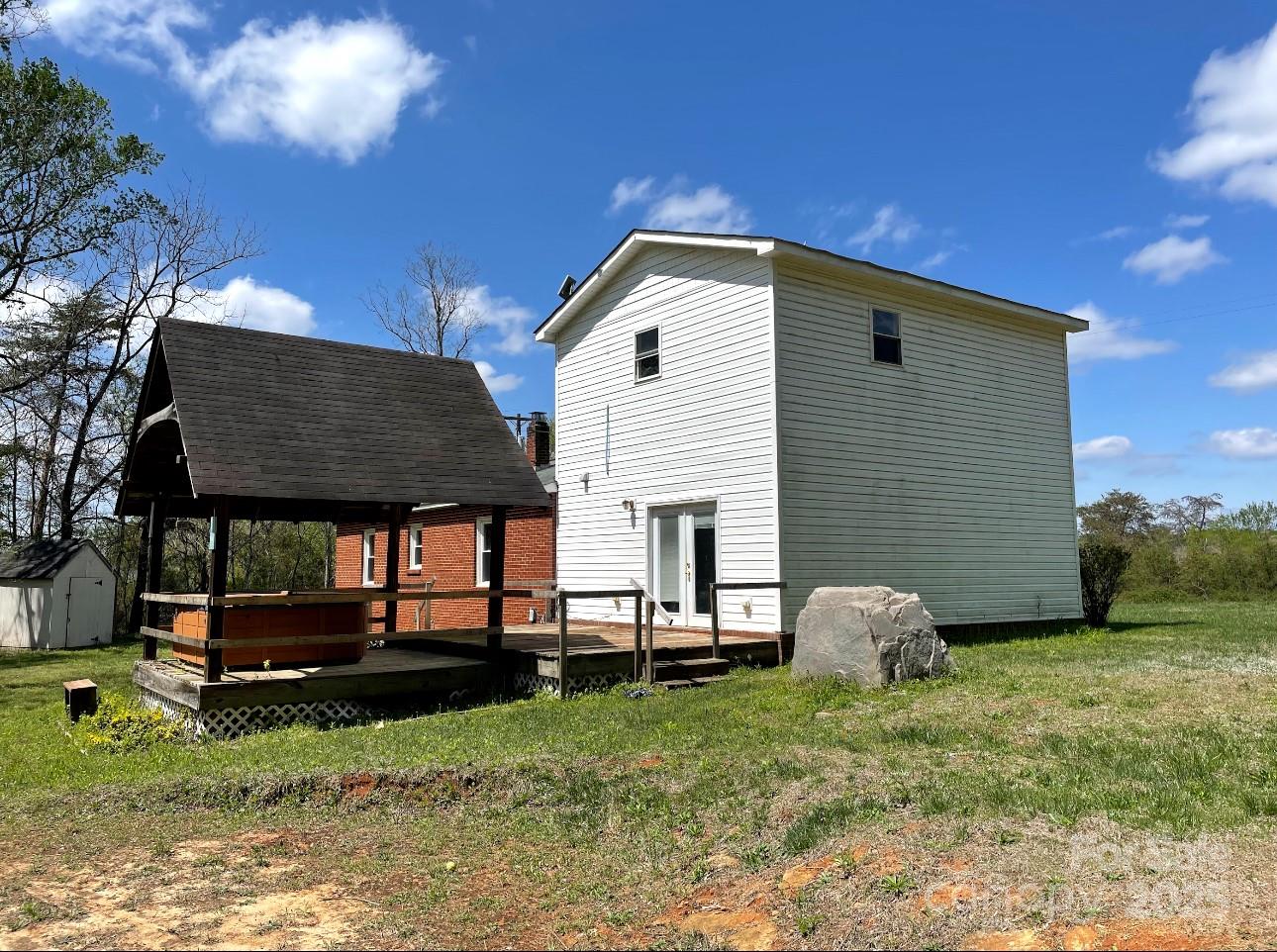 1088 Ramie Mitchell Road