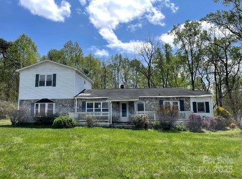 1088 Ramie Mitchell Road Hiddenite NC 28636