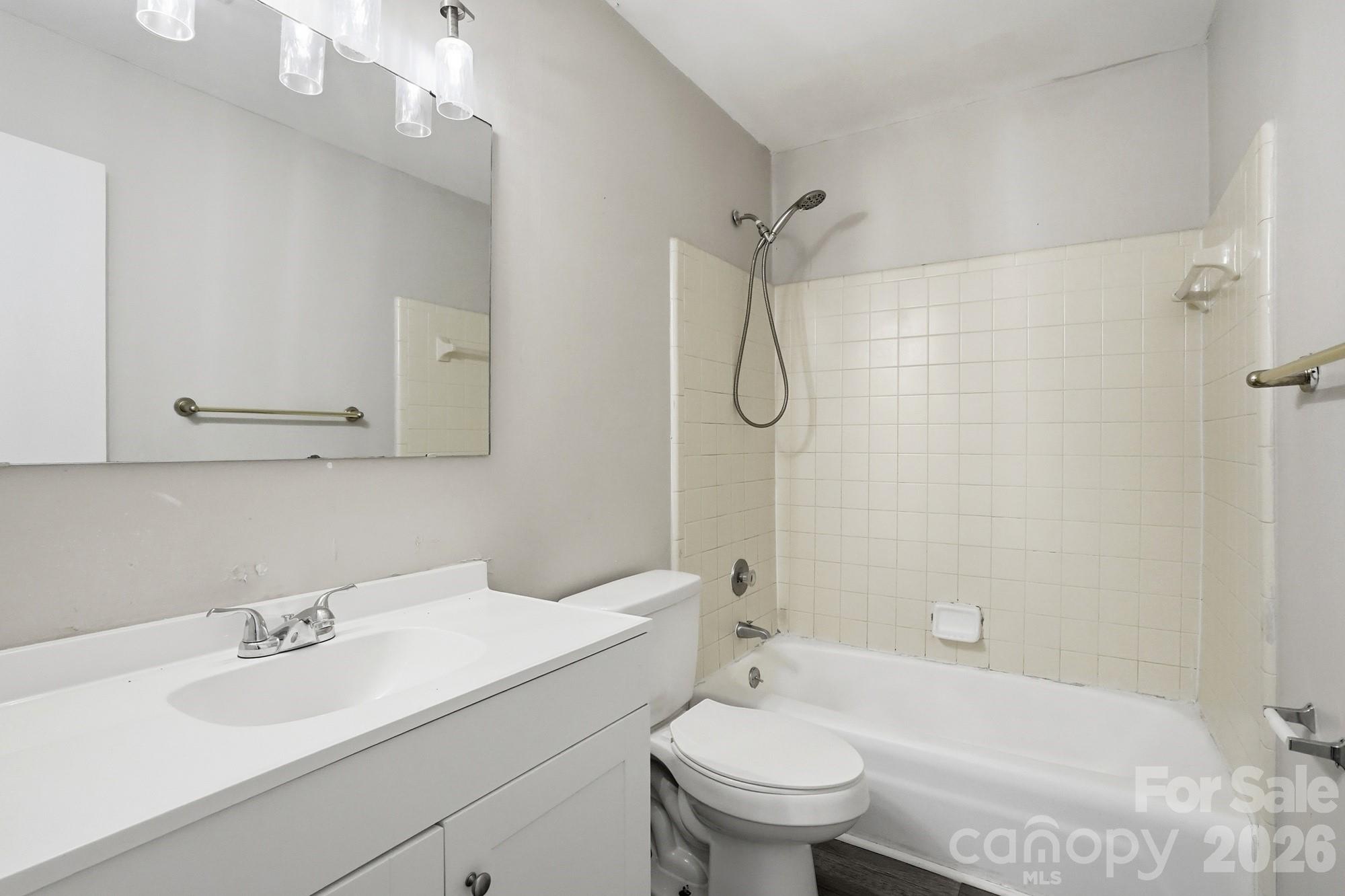 Candlewood - Residential