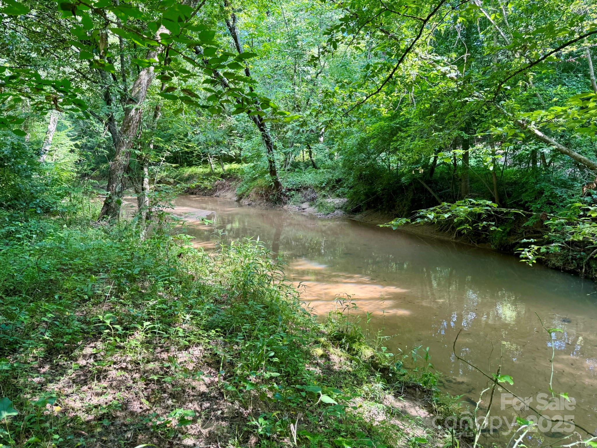 2852 Old Highway 60 Road
