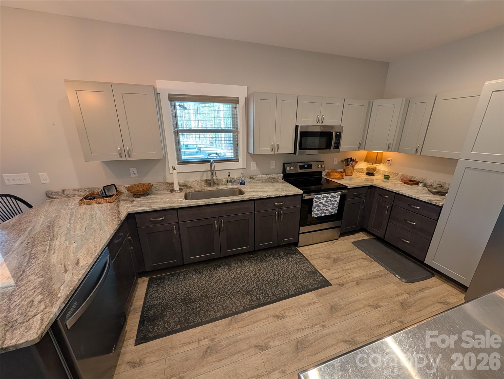 Hillcrest - Residential