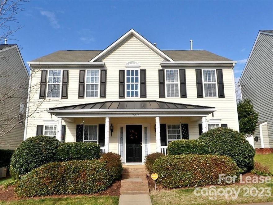 4 bedrooms, 2 and half bath house with rear load garage and fenced backyard located in the Ballantyne area. Rocking chair front porch, open floor plan, large kitchen with breakfast area, fireplace in Great room. Master bedroom with garden tub, walk-in closet. Excellent school district. Convenience location for dining and shopping.