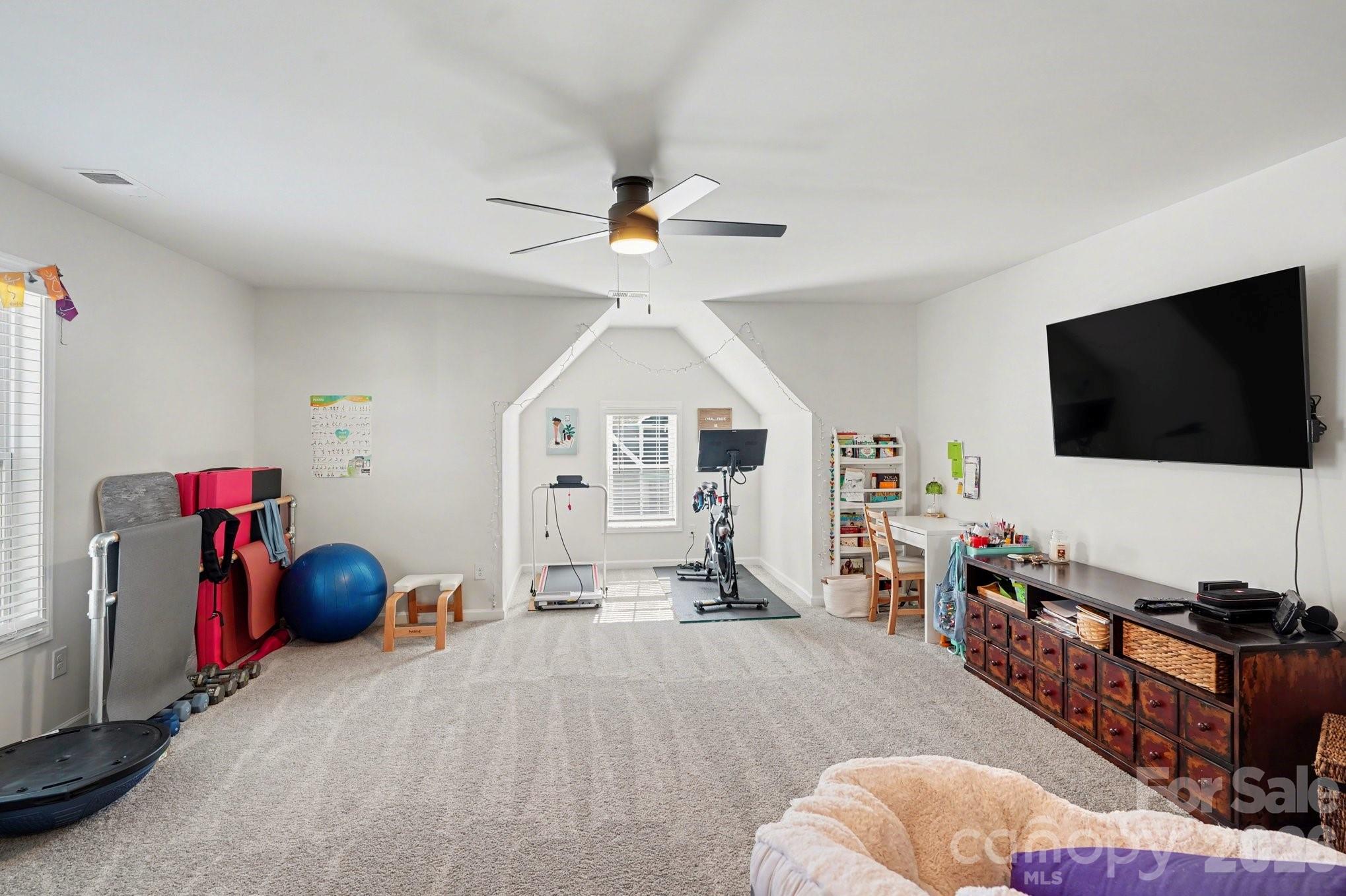 Falls Cove at Lake Norman - Residential