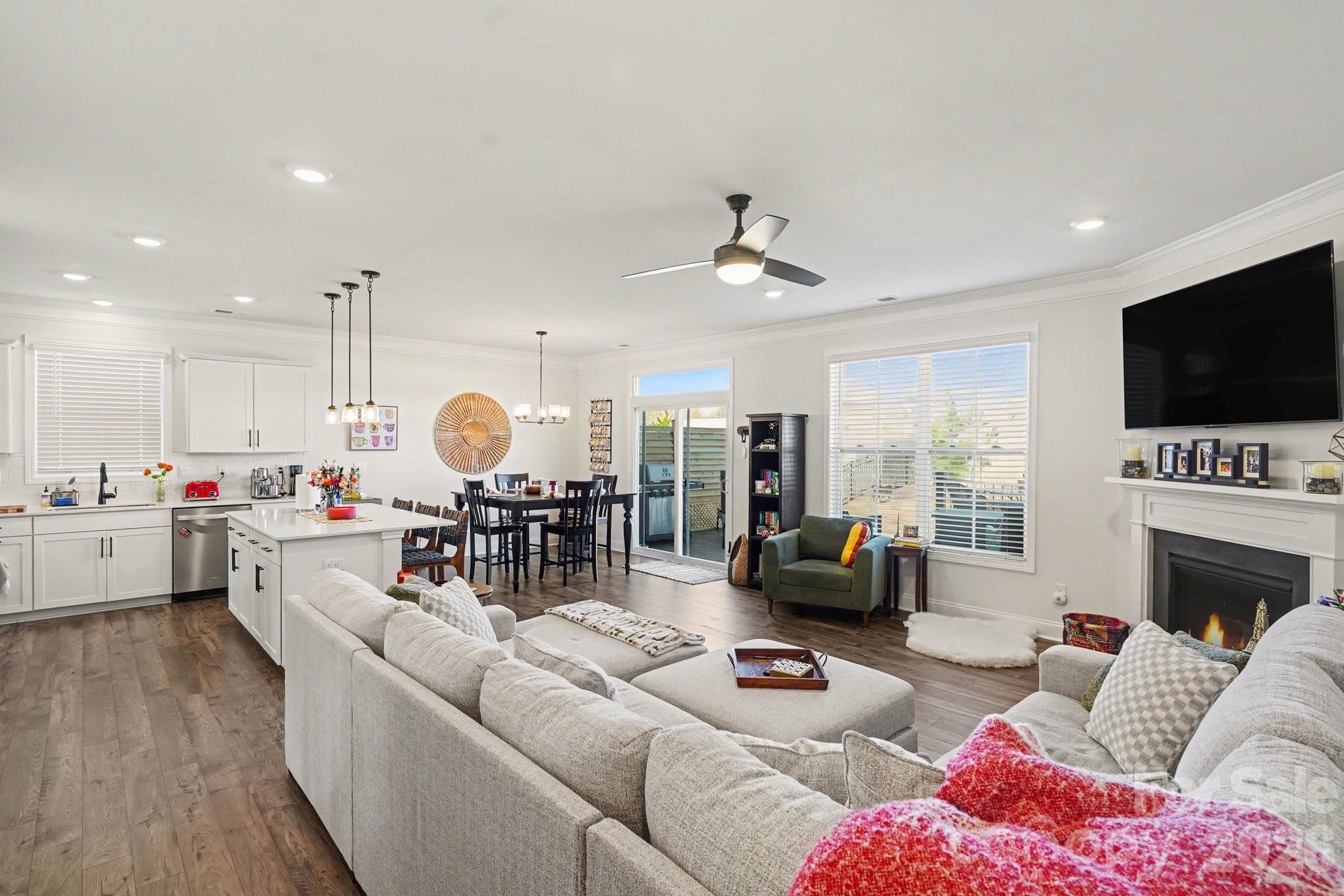 Falls Cove at Lake Norman - Residential