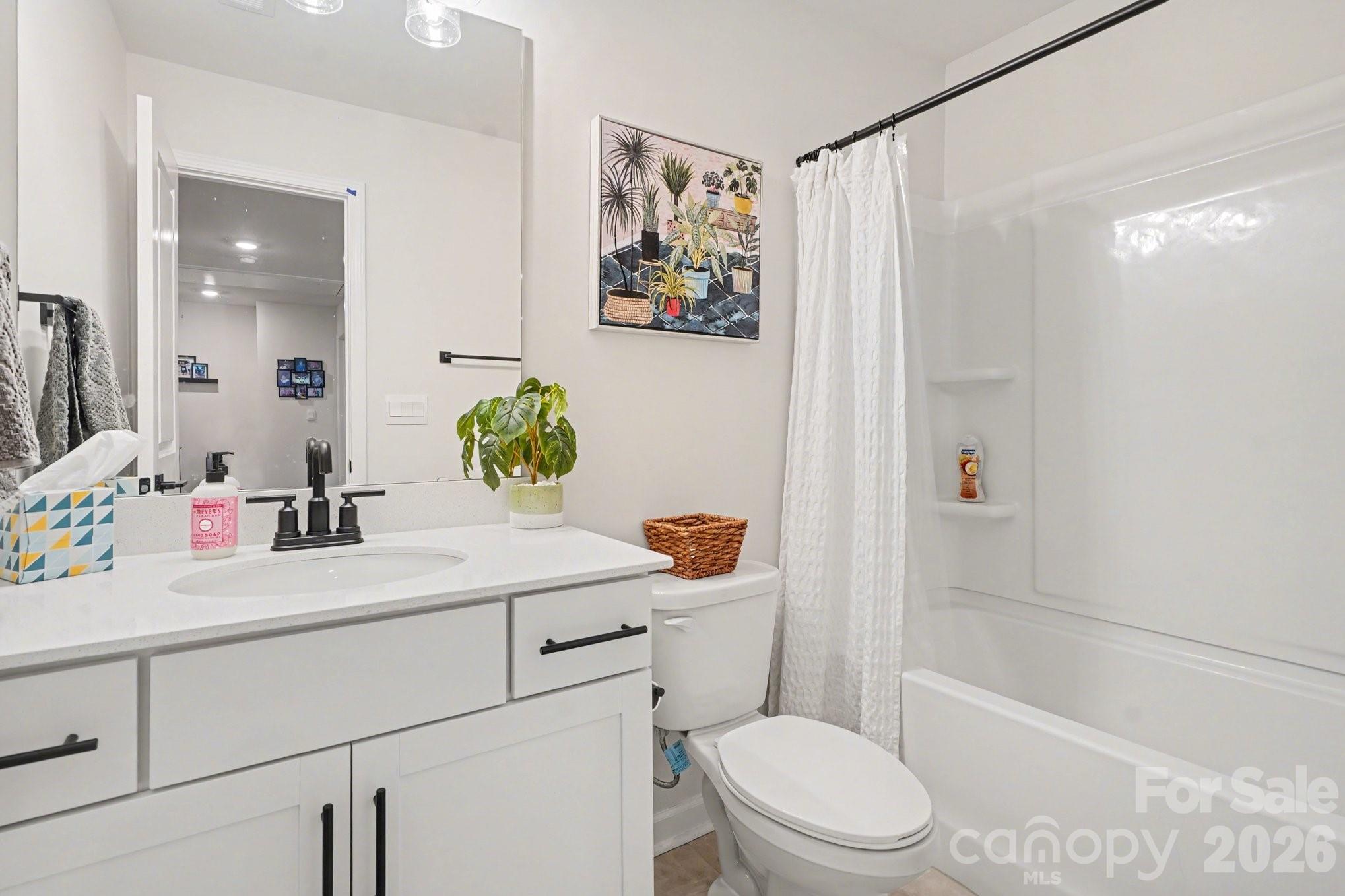 Falls Cove at Lake Norman - Residential