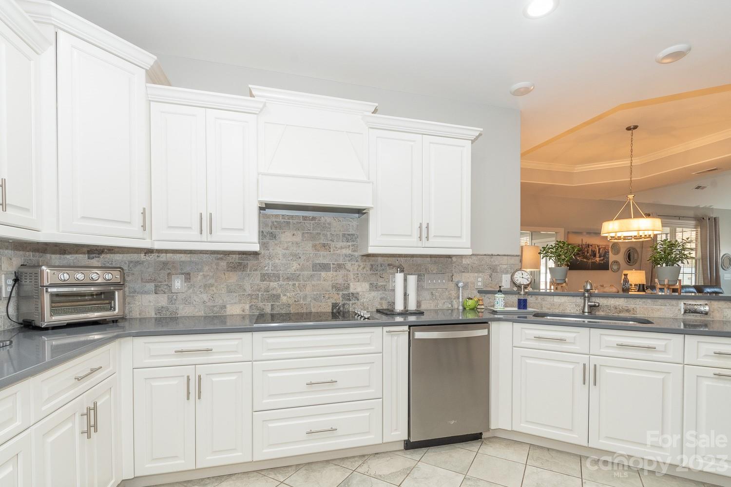 3 Cherry Way - Residential