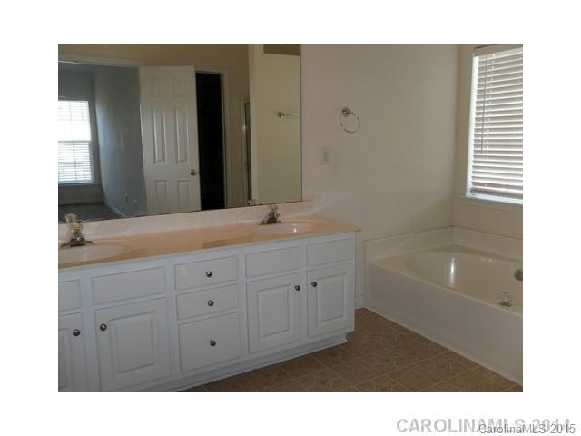 Catawba River Plantation - Residential Lease