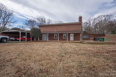 A home in Kings Mountain