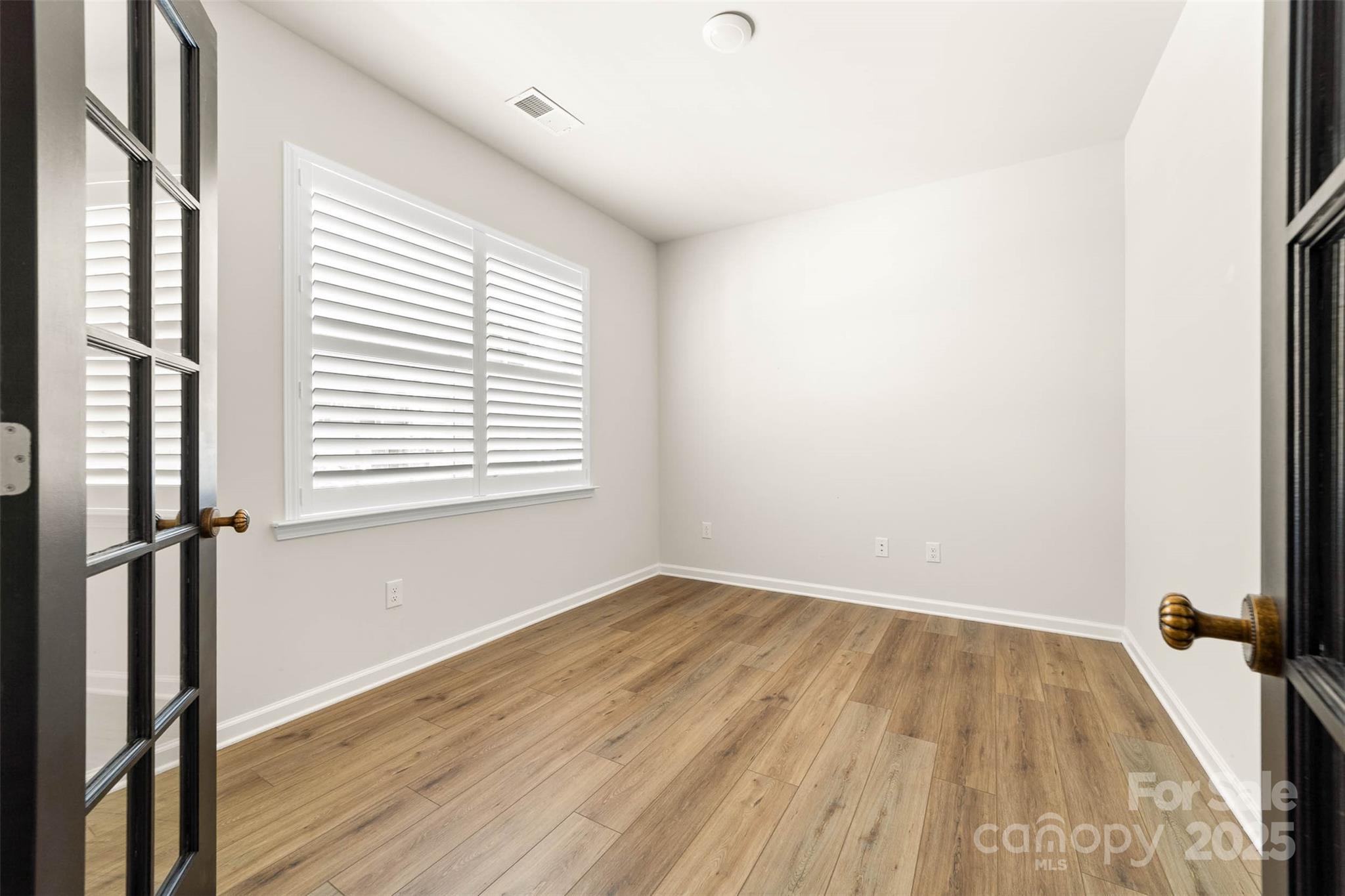 189 Tackle Box Drive