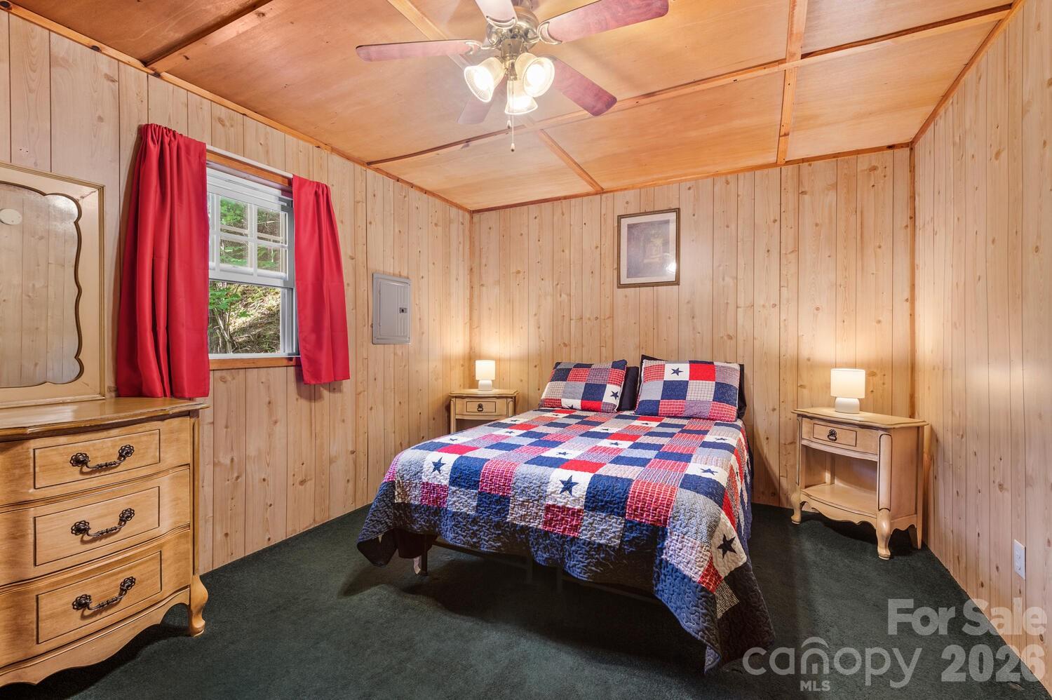 Mountainside Cabins - Residential