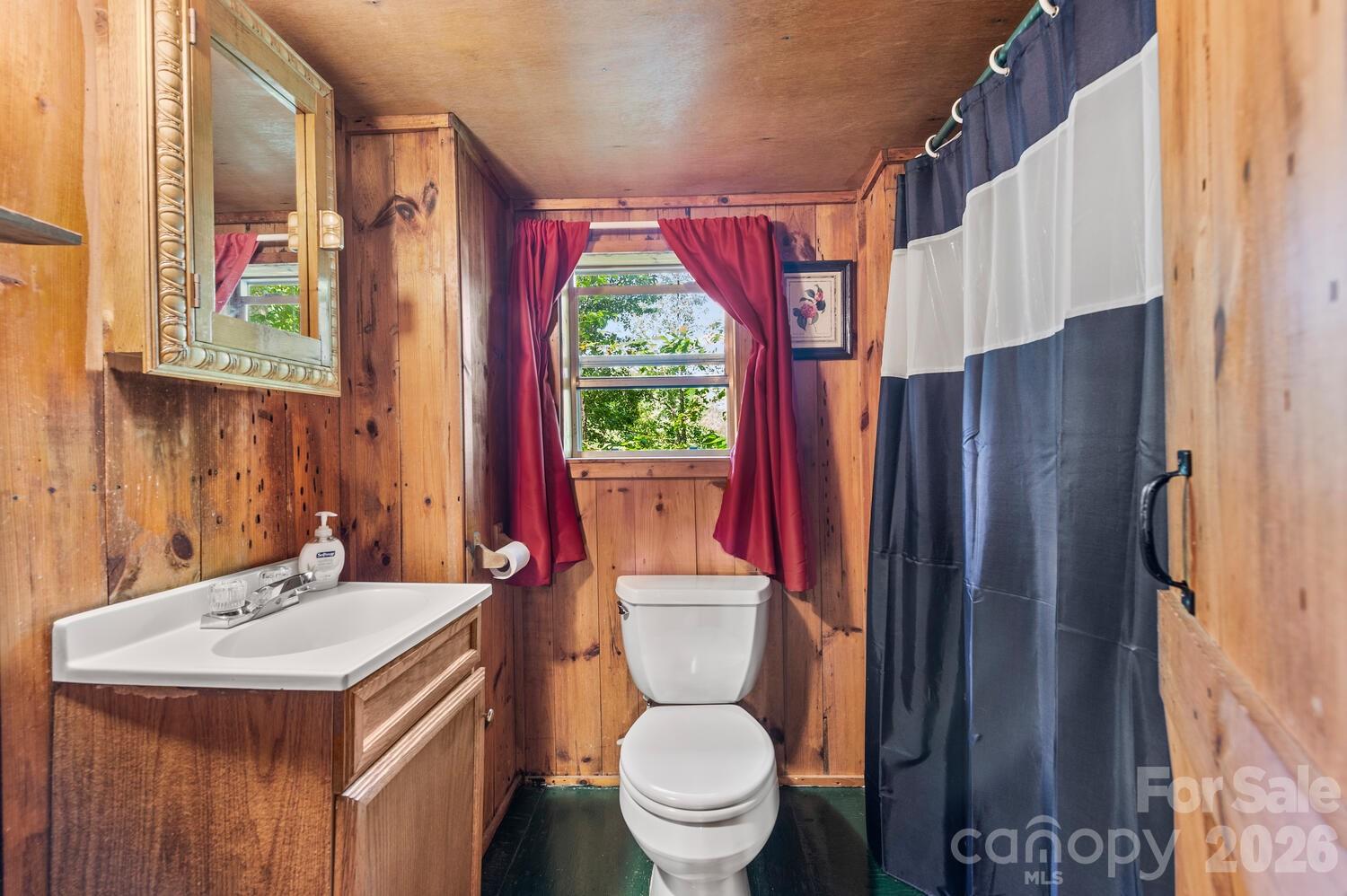 Mountainside Cabins - Residential