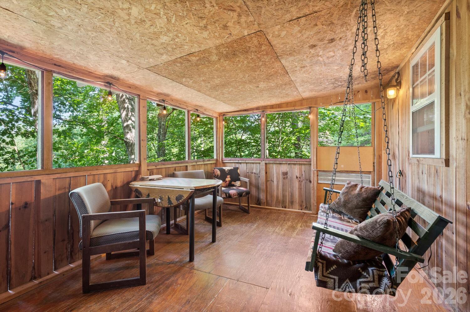 Mountainside Cabins - Residential