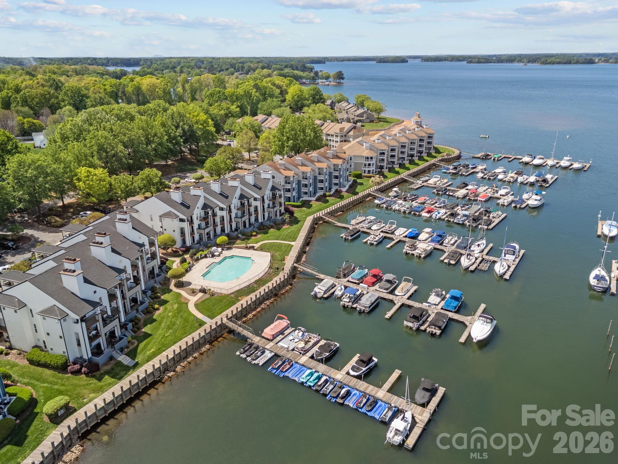 Vineyard Point - Residential