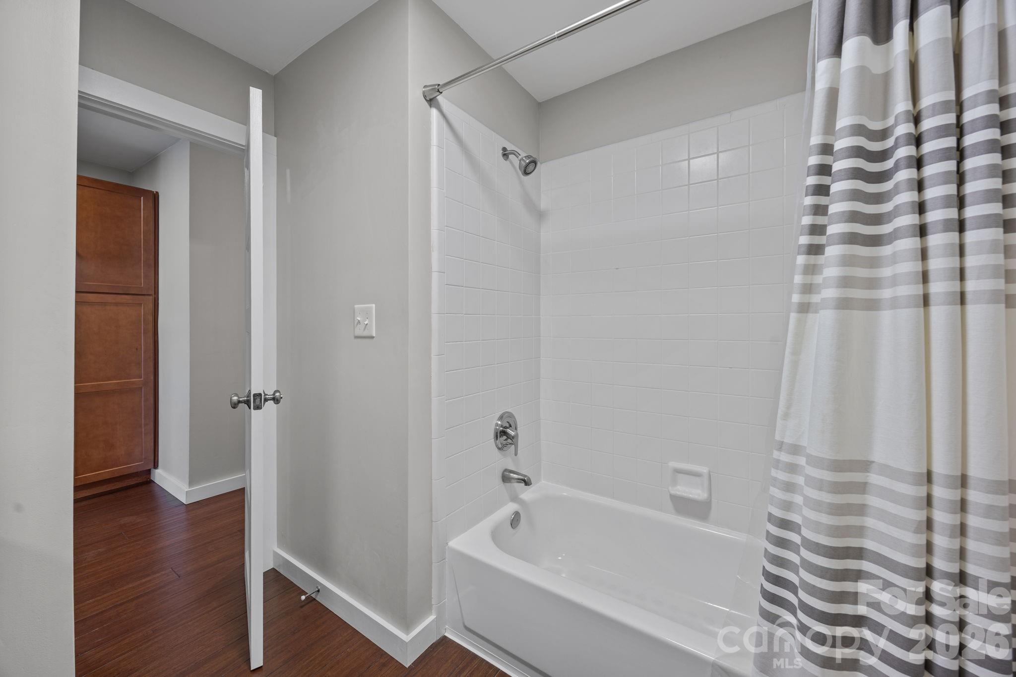 Vineyard Point - Residential