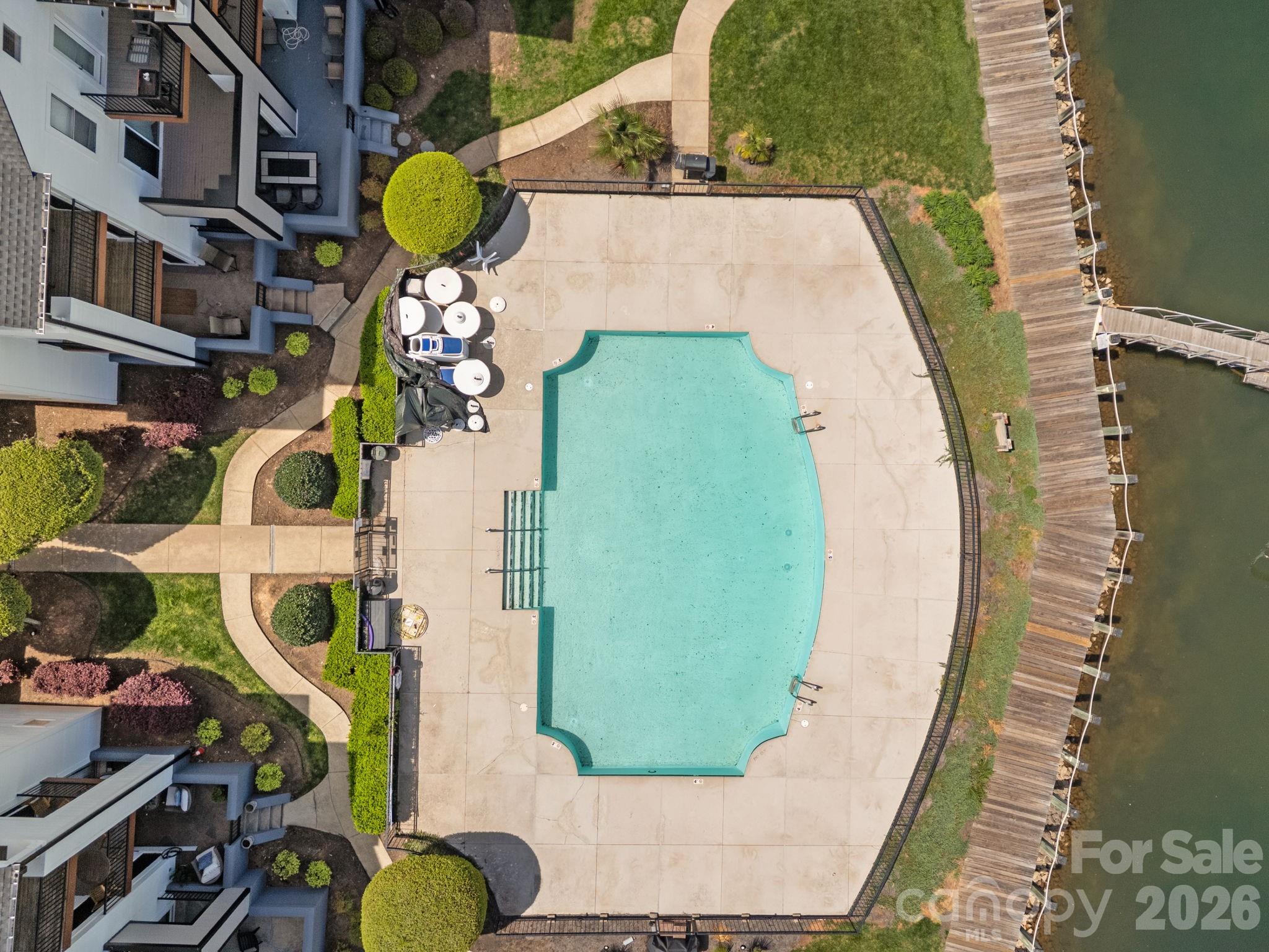 Vineyard Point - Residential