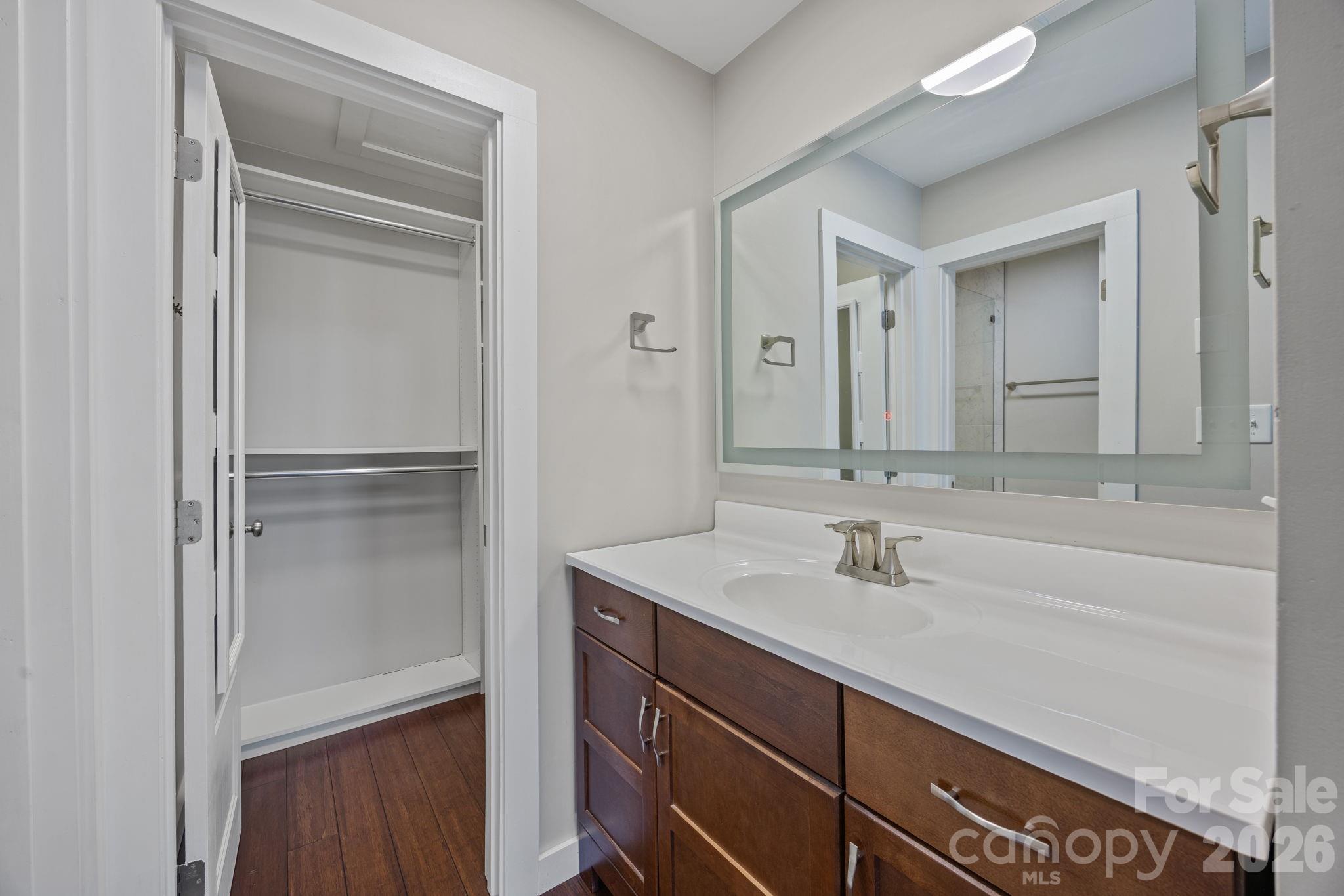 Vineyard Point - Residential