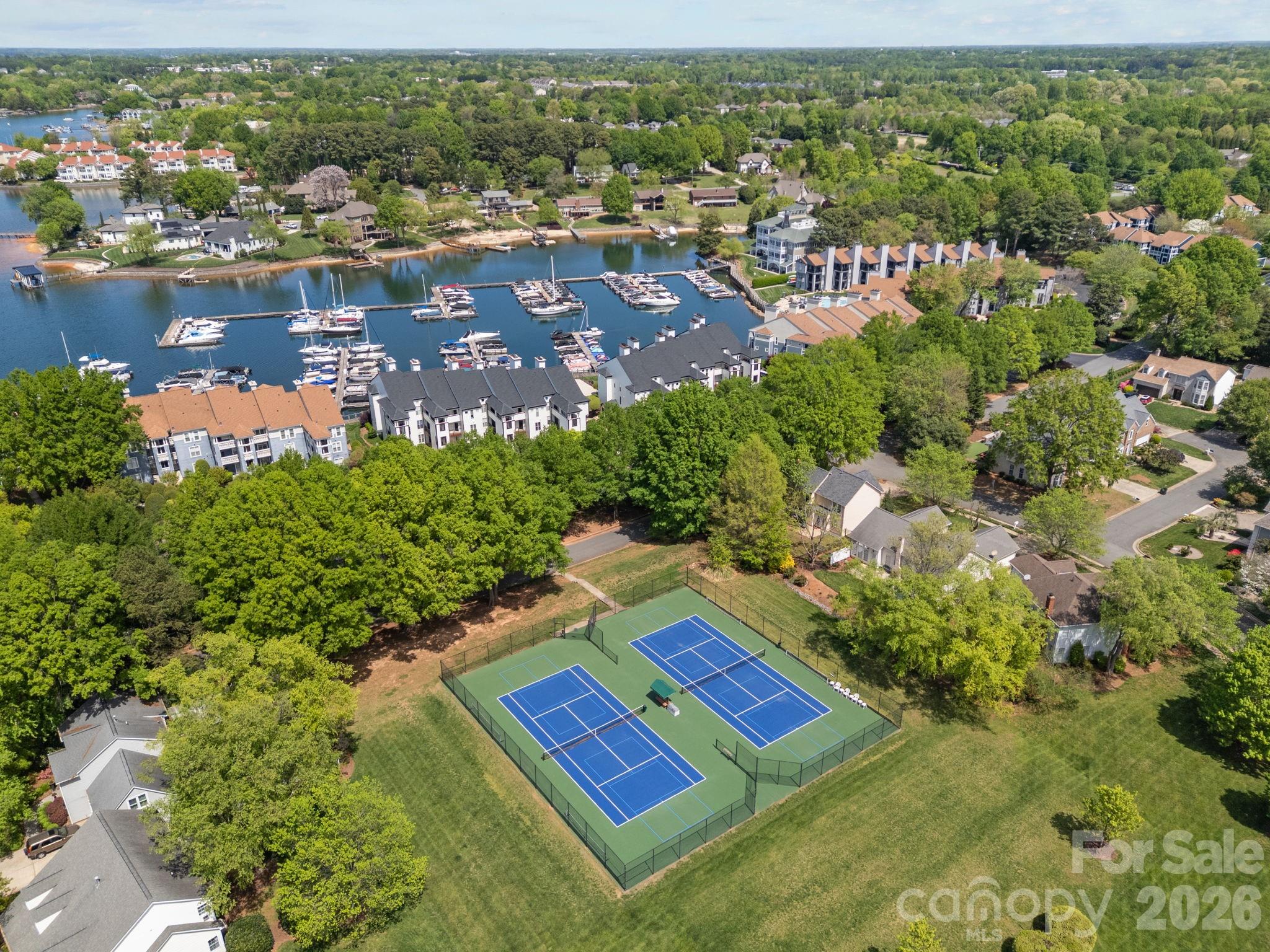 Vineyard Point - Residential