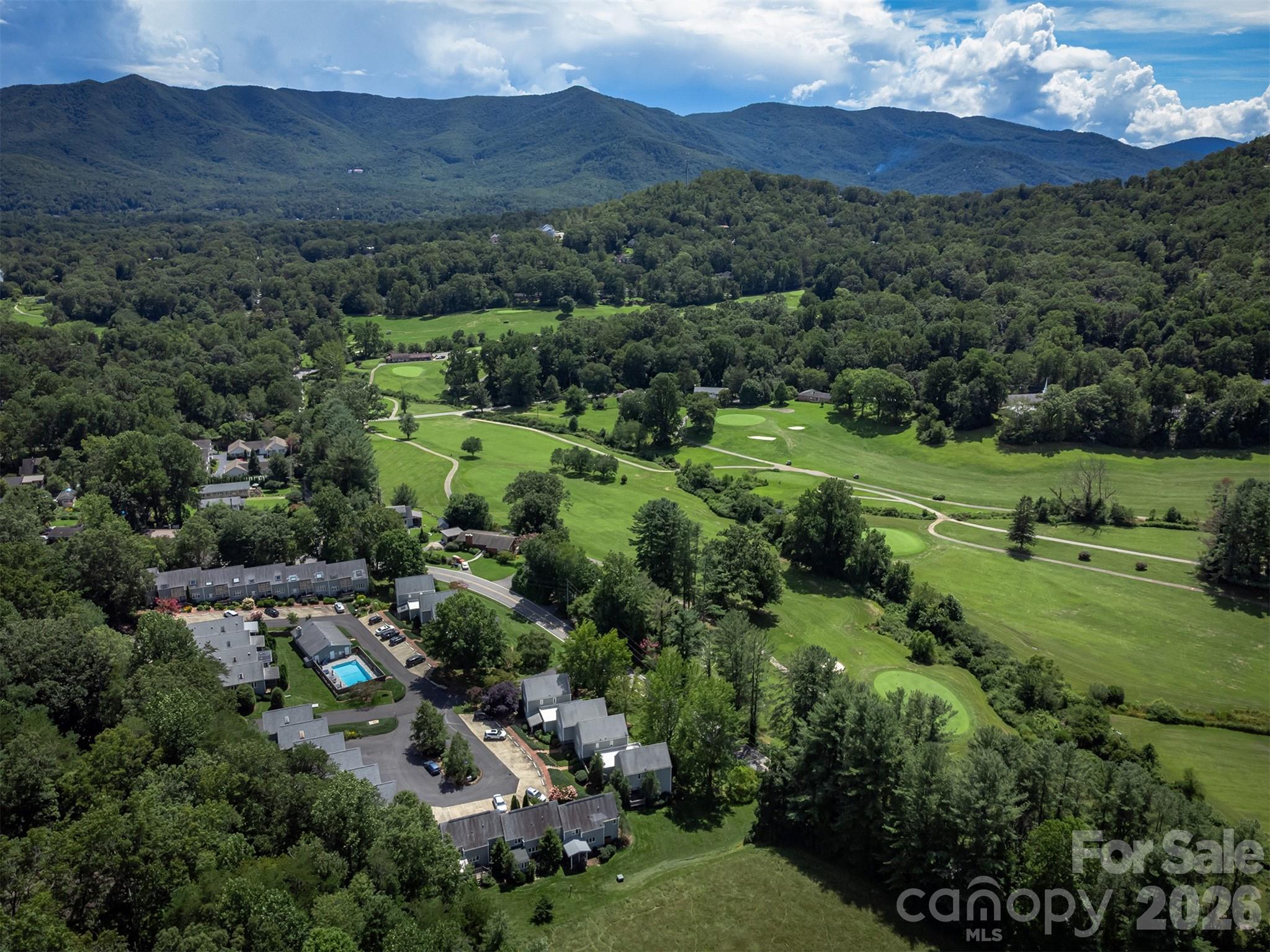 The Lynx Condominium - Residential