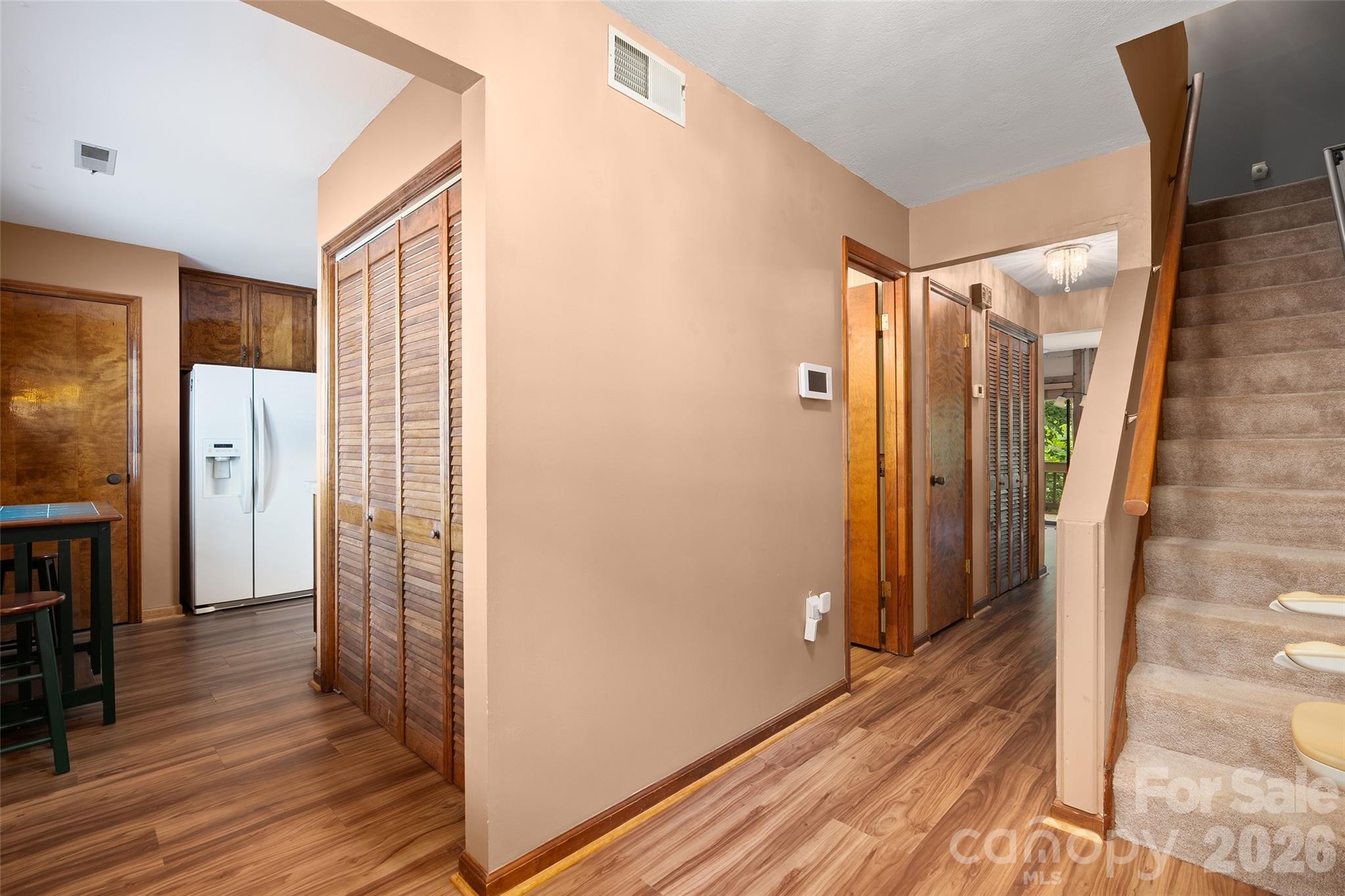 37 George Circle