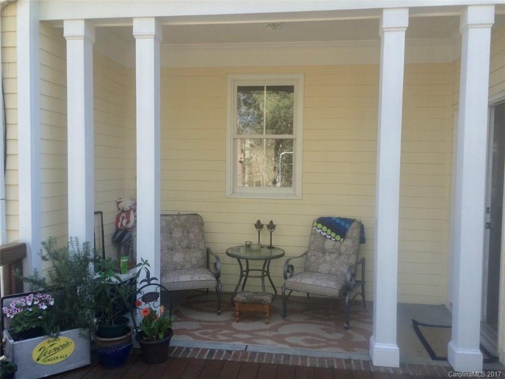 Lake Shore - Residential