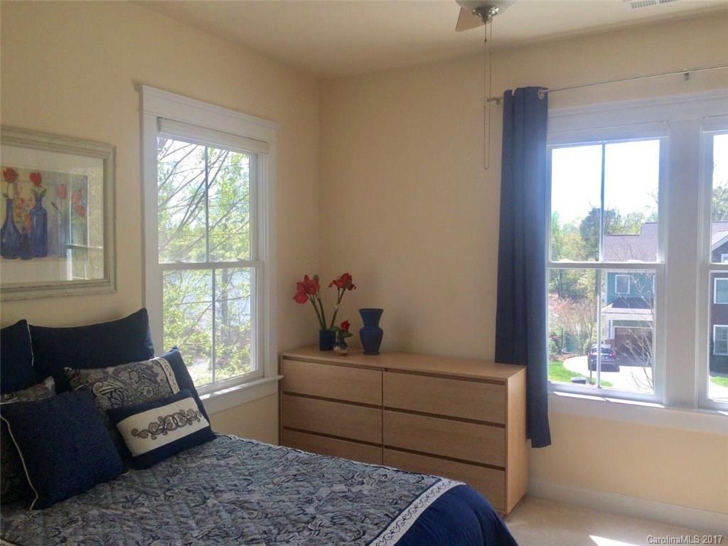 Lake Shore - Residential