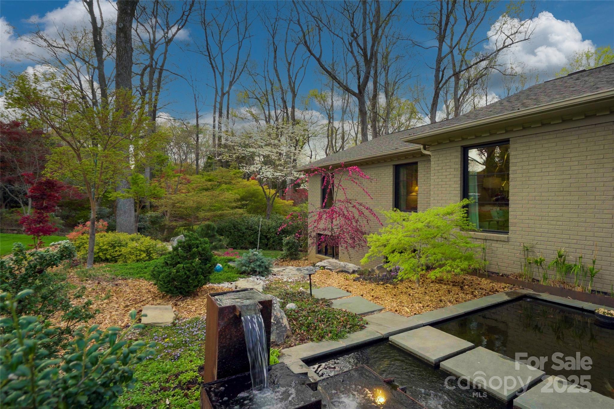 4313 Kingswood Road