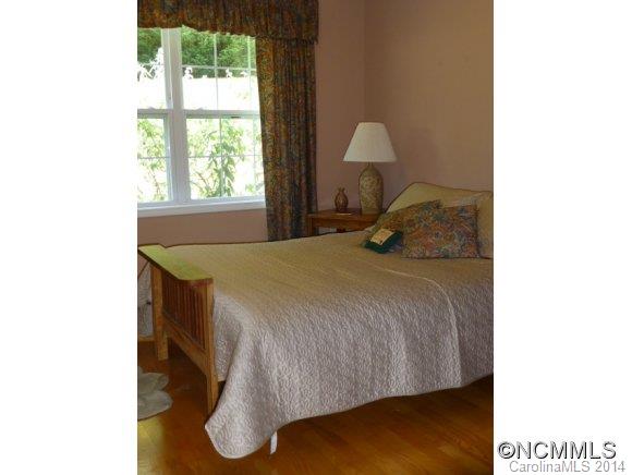 Willow Creek Village - Residential