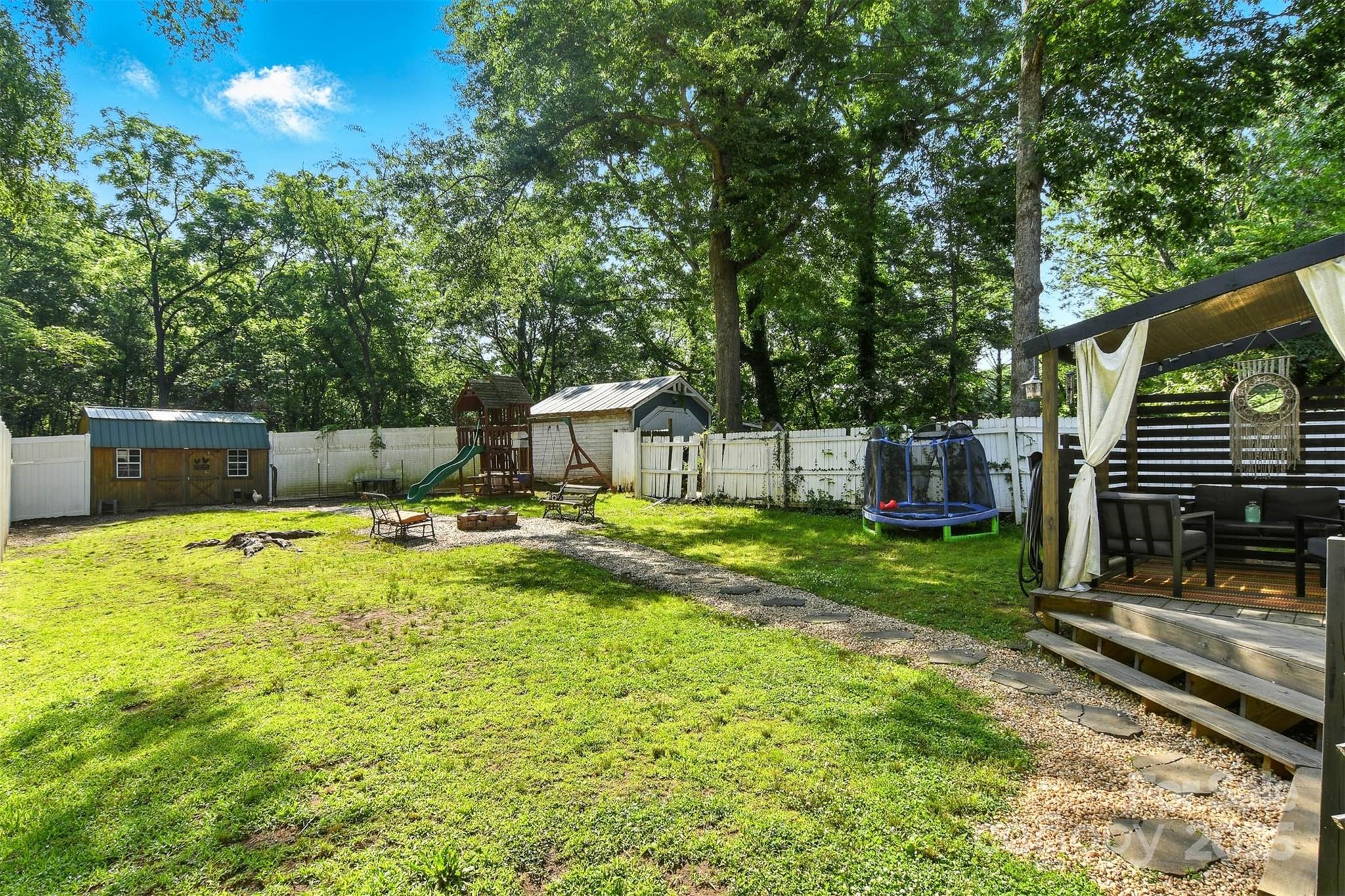 OAKLAND HEIGHTS - Residential