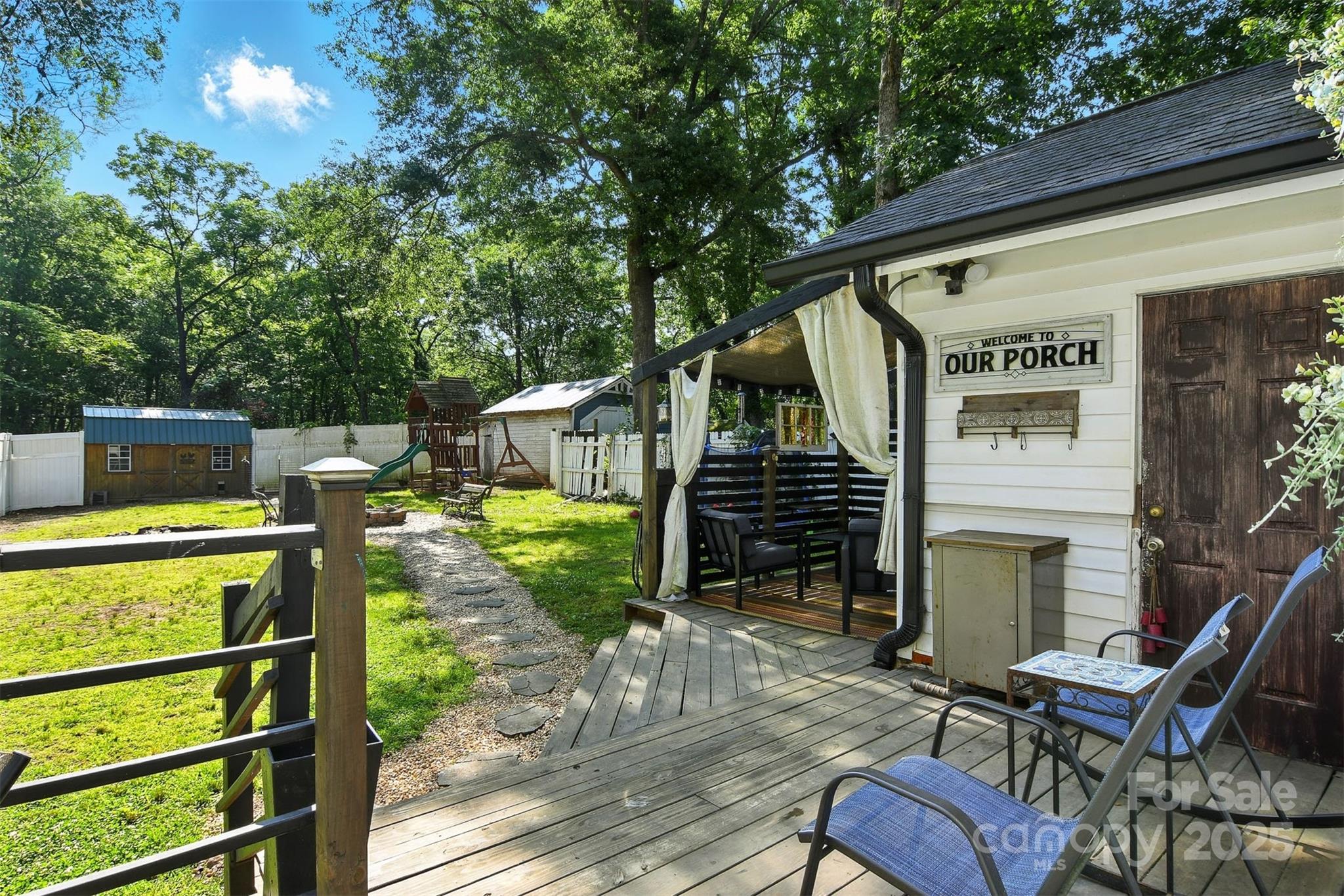 OAKLAND HEIGHTS - Residential
