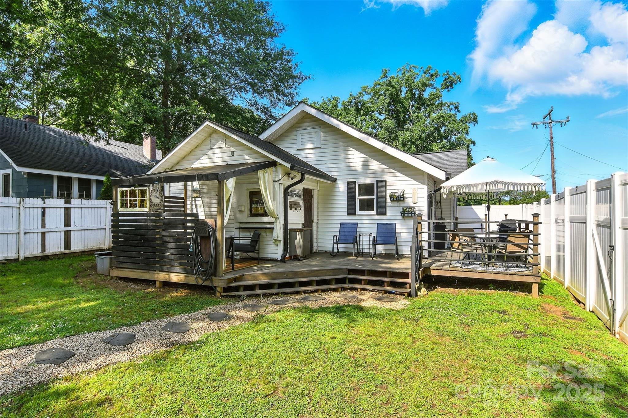 OAKLAND HEIGHTS - Residential