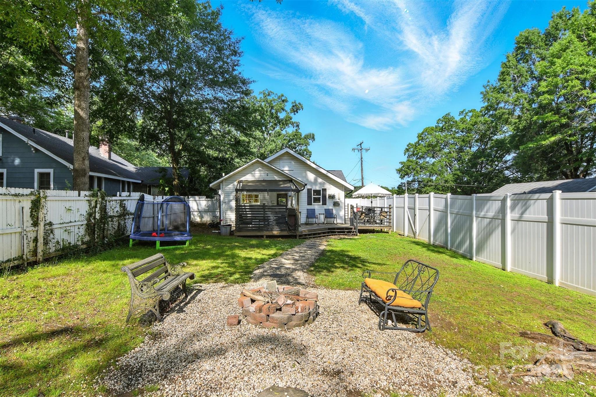 OAKLAND HEIGHTS - Residential