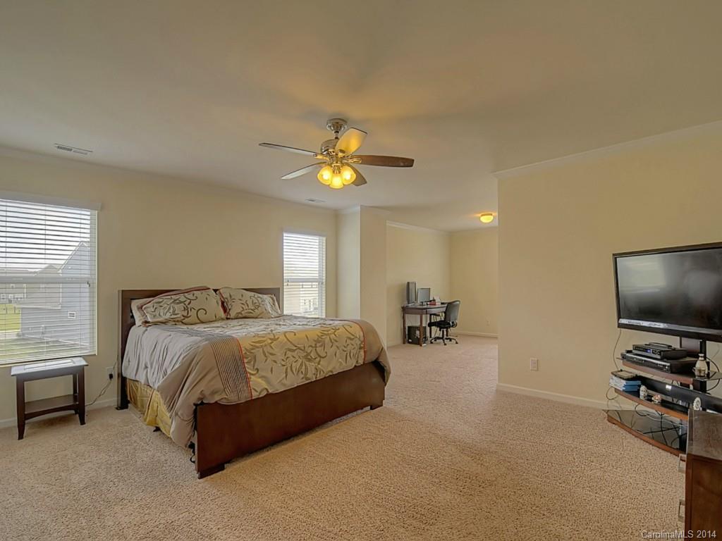 Fieldstone Farm - Residential