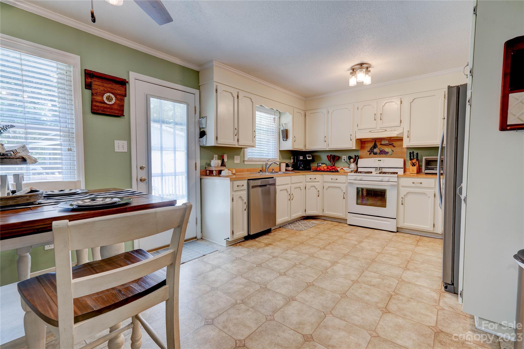 Country Meadows - Residential