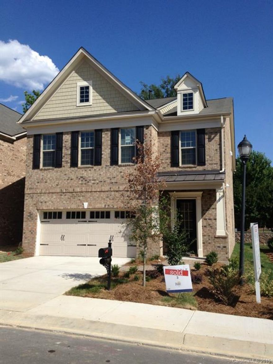 Gorgeous well=appointed full brick new construction home in Cotswald! Built in kitchen appliances, 5" handscraped hardwoods throughout main floor and oak staircase, and 10' ceilings! 42" Antique Glaze kitchen cabinetry, fireplace with granite surround in great room, and covered patio off kitchen. Owner's with sitting area and covered porch off sitting area! Tile package in Owner's bath with  5' Shower & dual shower heads! Each bedroom has private bath w/tile & granite!
