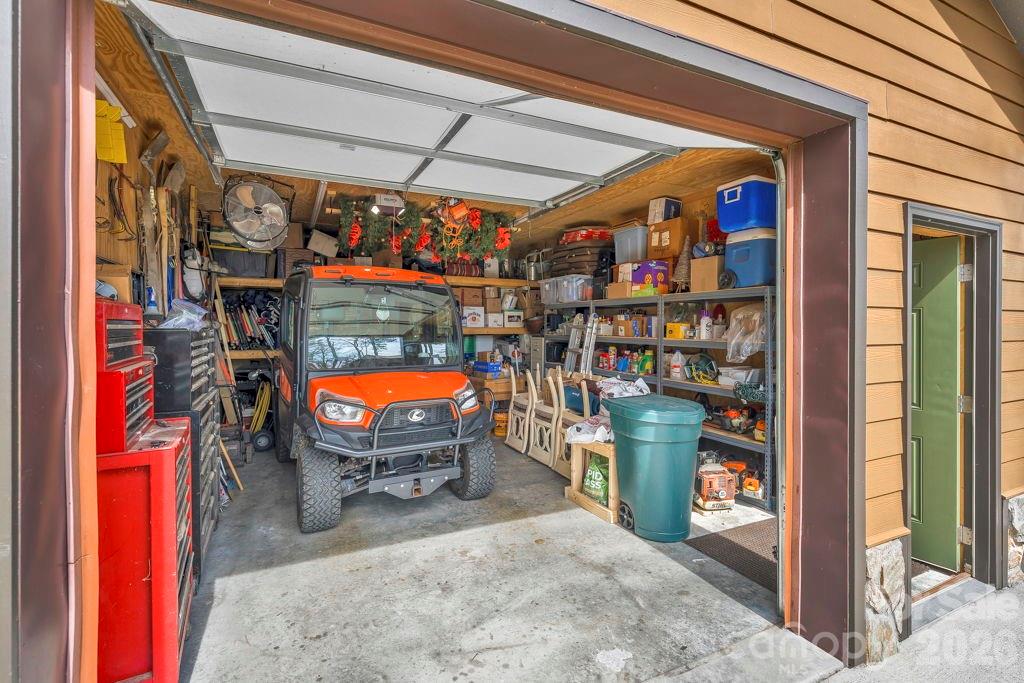 Gingercake Acres - Residential