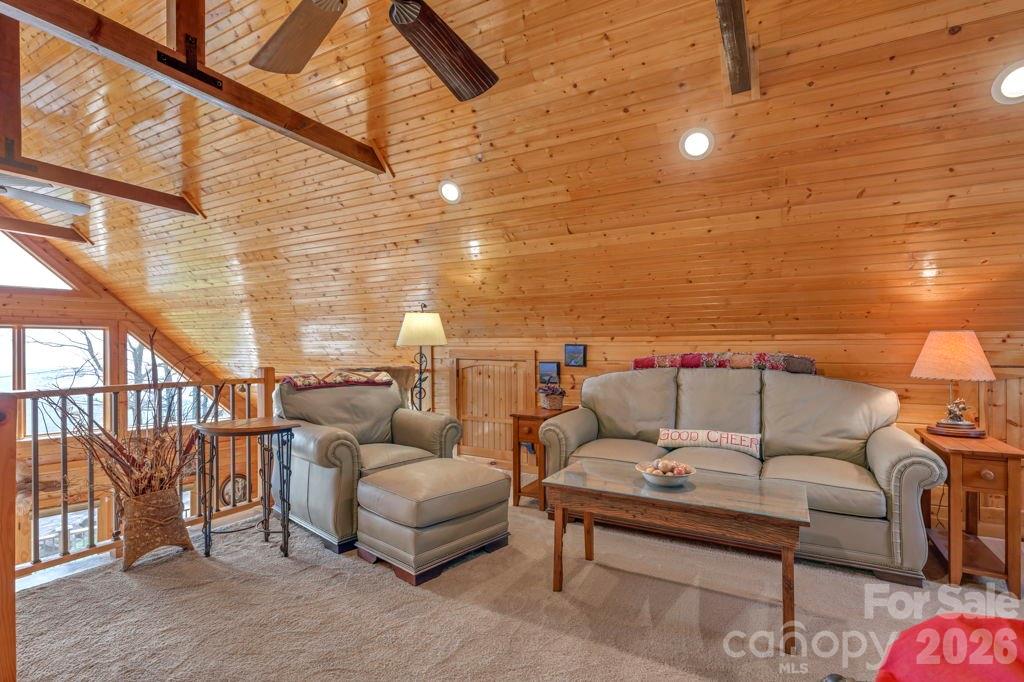 Gingercake Acres - Residential