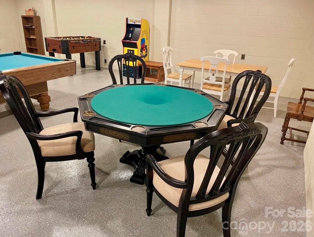 Gingercake Acres - Residential