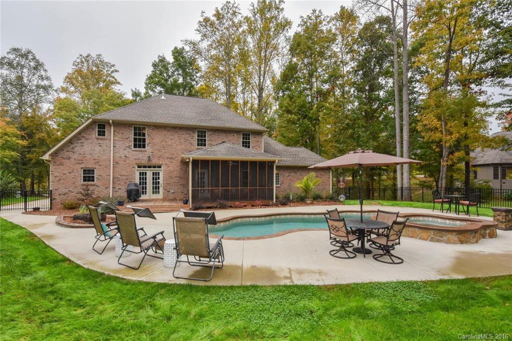 Sunset Ridge - Residential