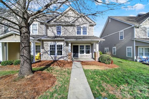 Photo of 1016 Laparc Lane, Indian Trail, NC 28079 (MLS # 4357325)