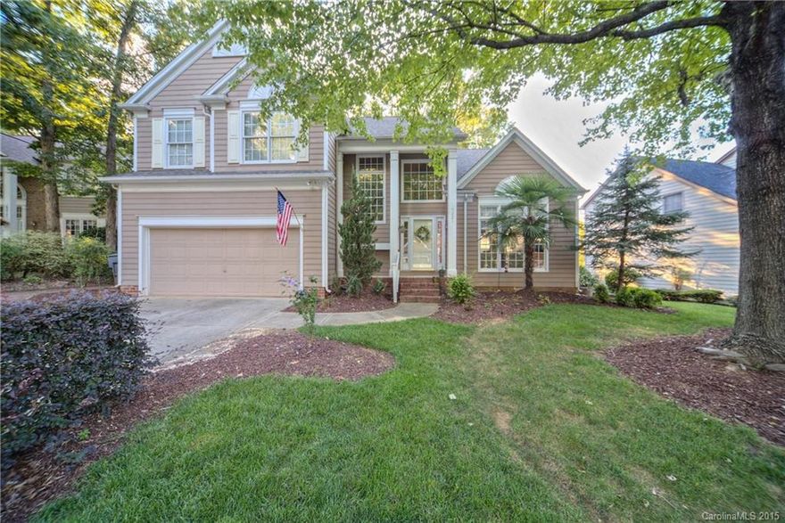 Lovely home in desirable Highland Creek neighborhood! Updated kitchen w/ beautiful granite countertops and glass tile backsplash, plenty of cabinetry, ss appliances & a large island! Lux master suite w/ gorgeous master bath, granite, ceramic tiled shower, and a walk-in closet! The home features a den w/ custom built-ins and cathedral ceilings, cozy living room w/ a fireplace and hardwoods, 3 spacious secondary bedrooms, new HVAC and roof!