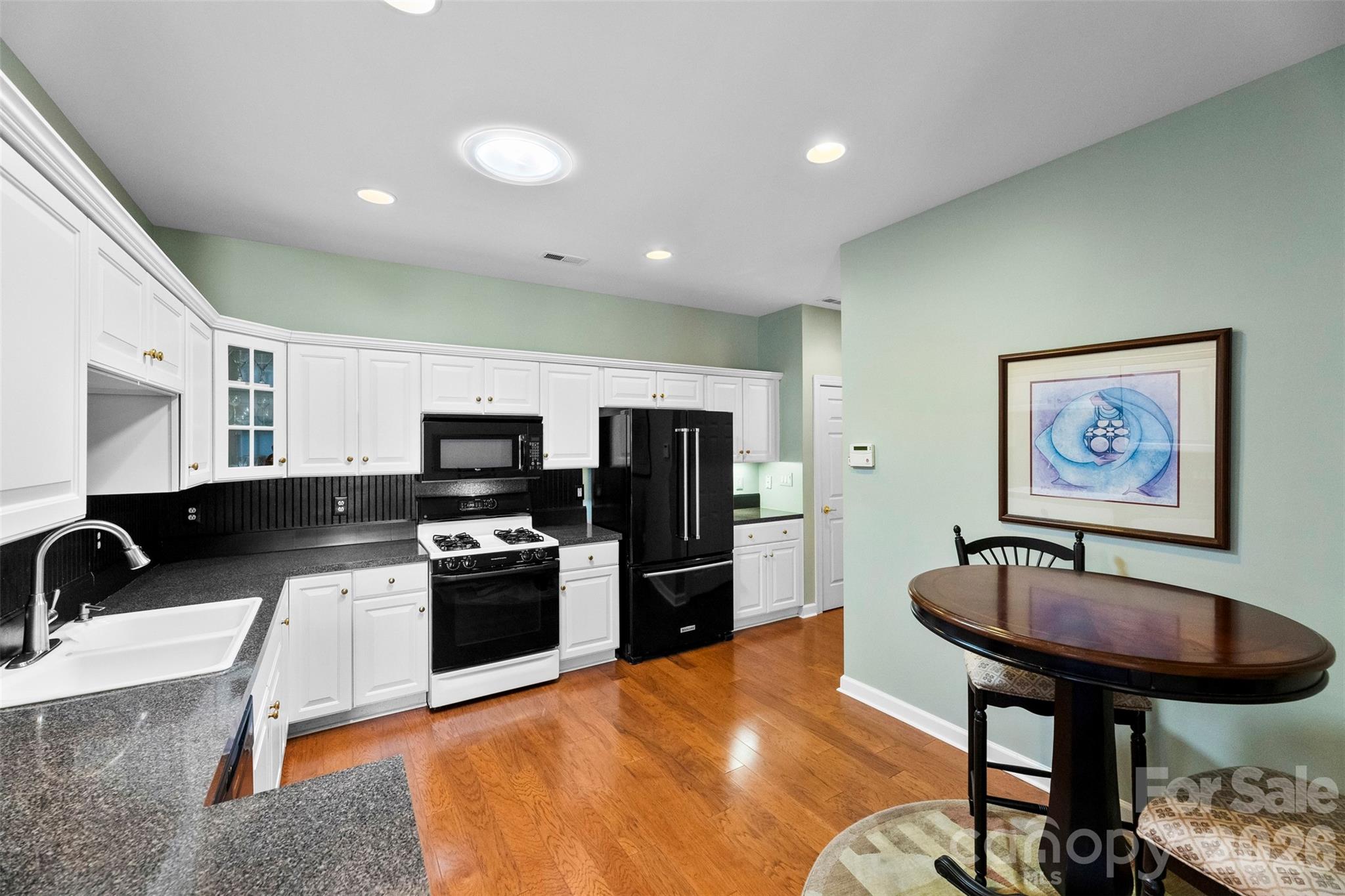 Windsor Oaks - Residential