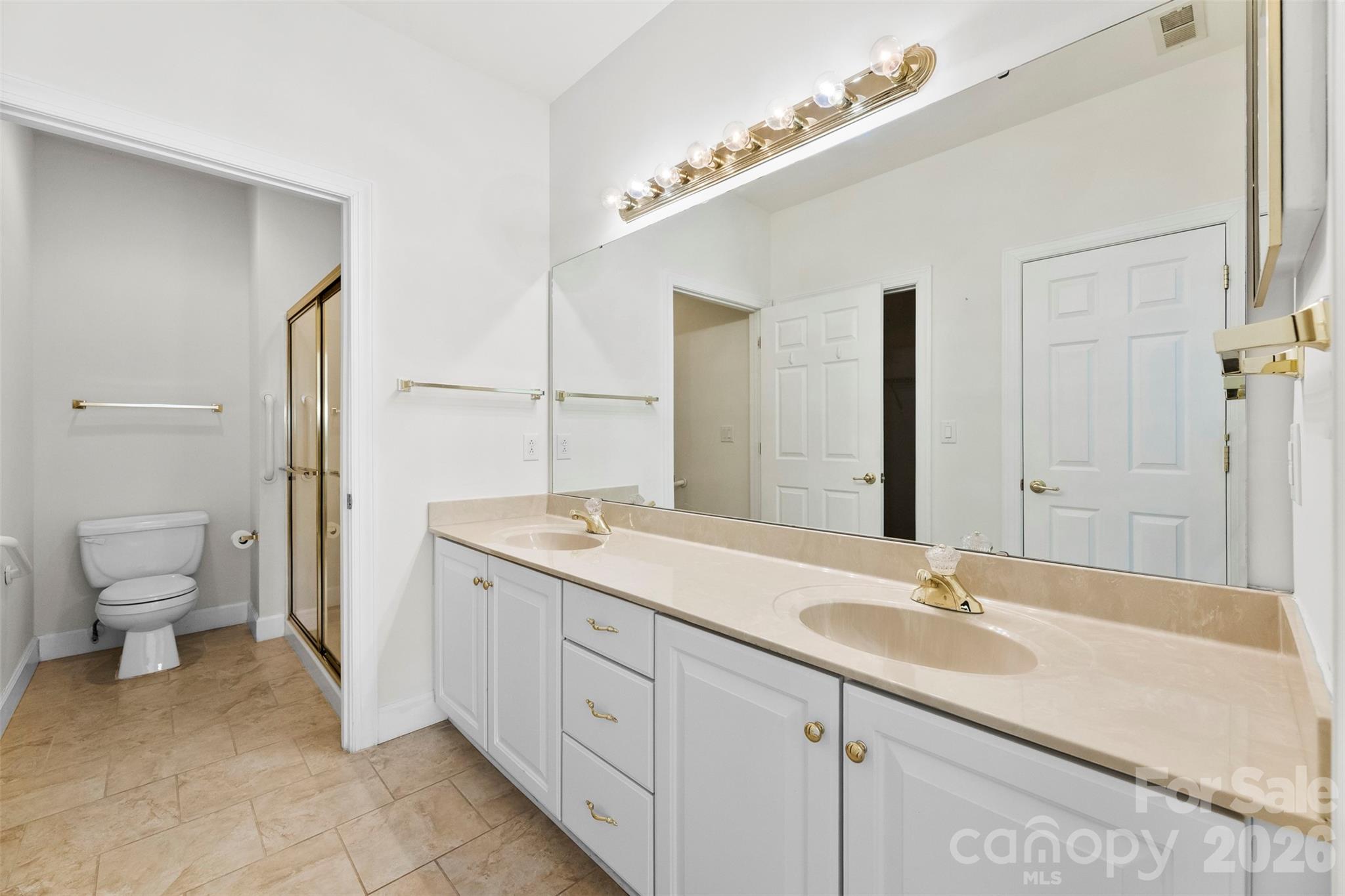 Windsor Oaks - Residential