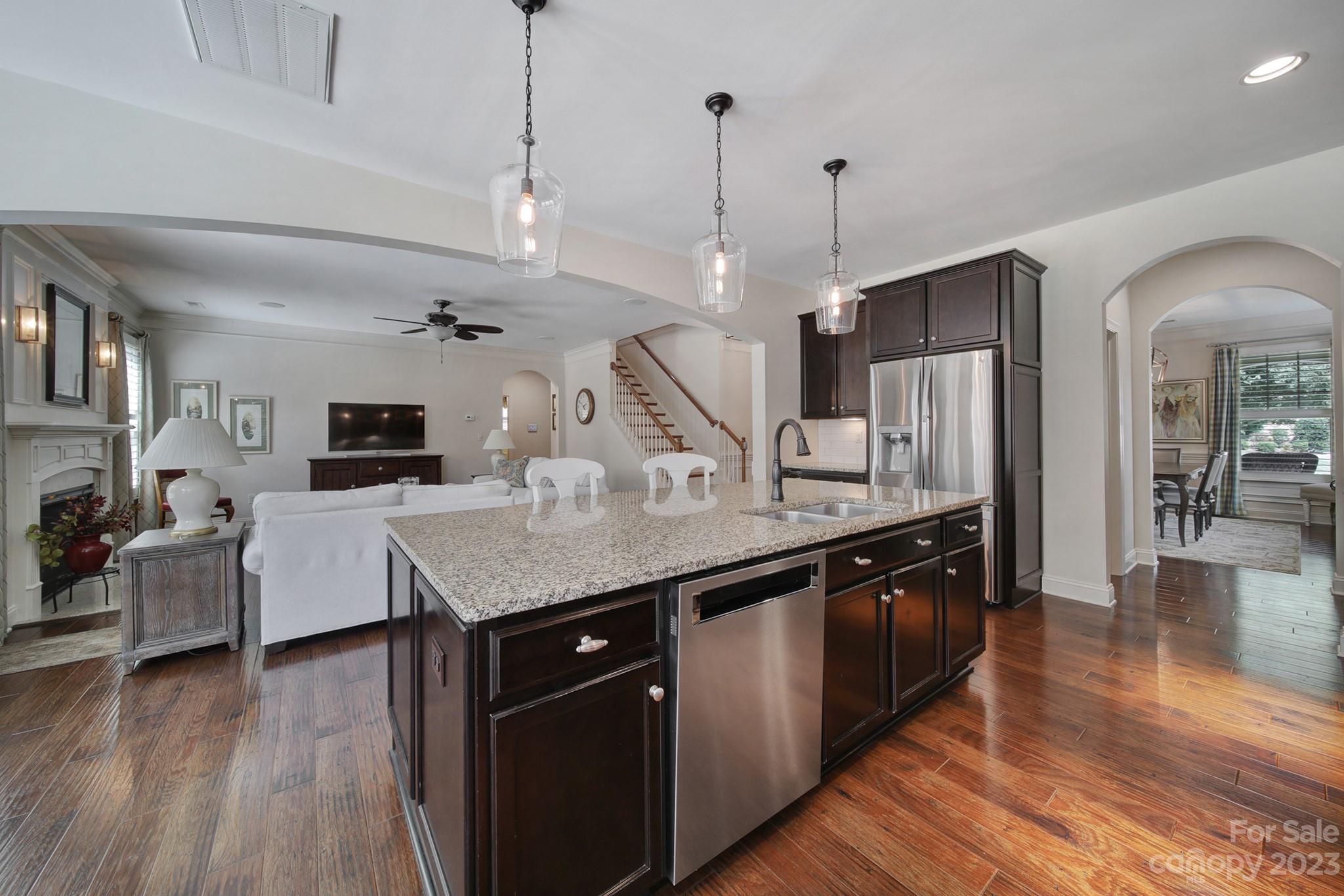 Barber Rock - Residential